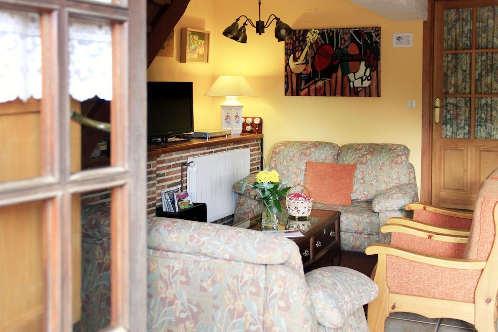 Casas Rurales Pradina I Y II Luanco Room photo